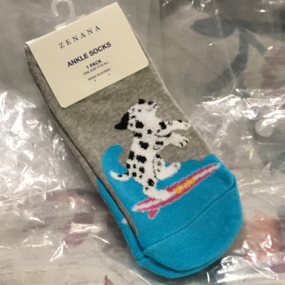 ZENANA Surfing Dalmatian- Gray